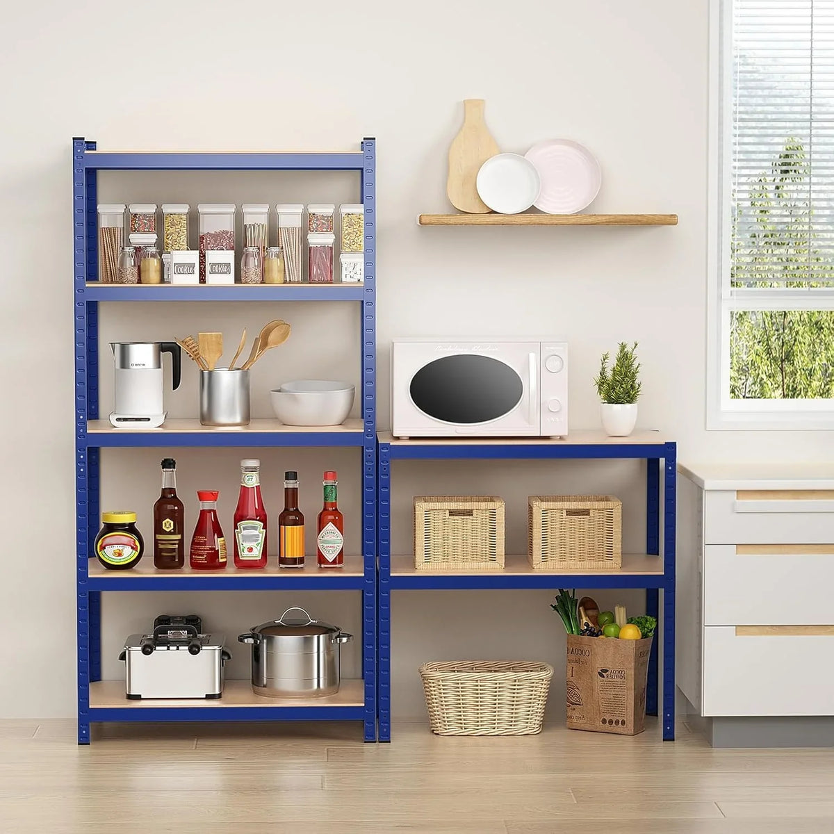 Five-tier storage rack 2920 pounds Heavy-duty shelf Adjustable boltless storage rack Suitable for storage area storage rooms 108 inches wide x 18 inches deep x 72 inches high