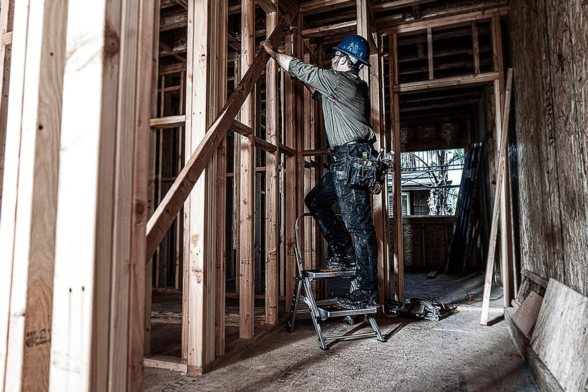 Little Giant Ladder, Safety Step, Three-step Design, 3 feet high, Footrest, Aluminum, Type 1A, Load Capacity 300 pounds