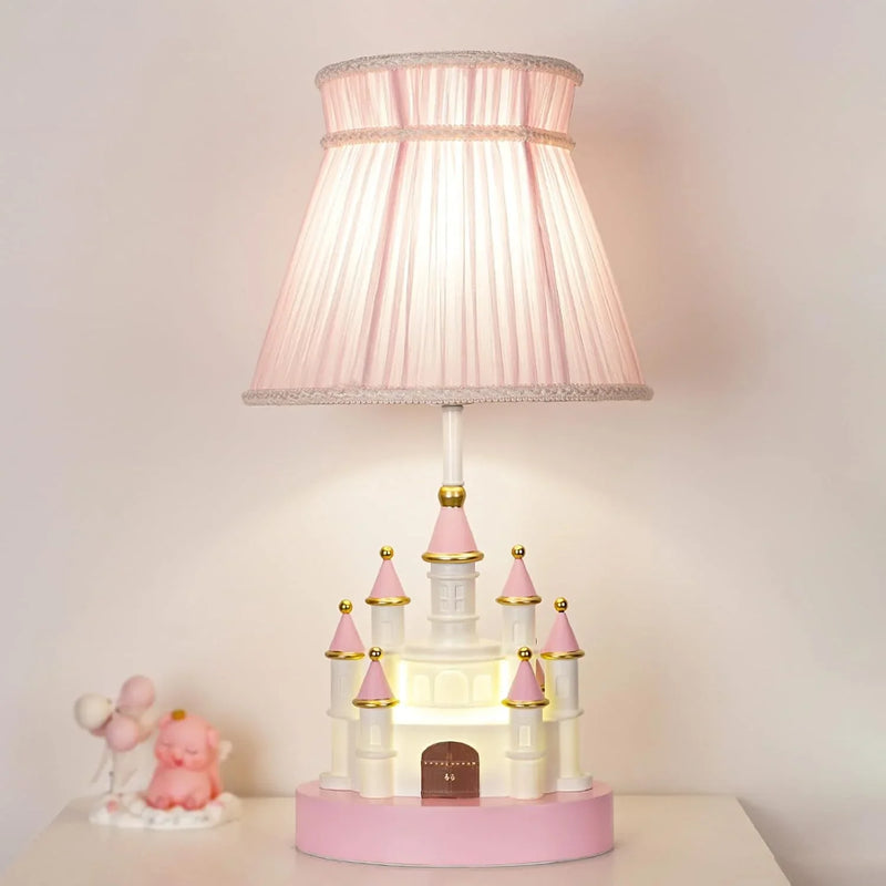 Cartoon children's table. Light pink bedside table. Princess-style cute castle-shaped resin material lamp for girls' bedroom and living room, with fabric shade cover. G8