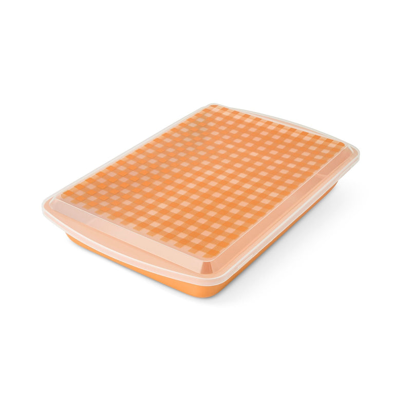 Core Kitchen Gingham Metal Pan with Lid and Cutter L8