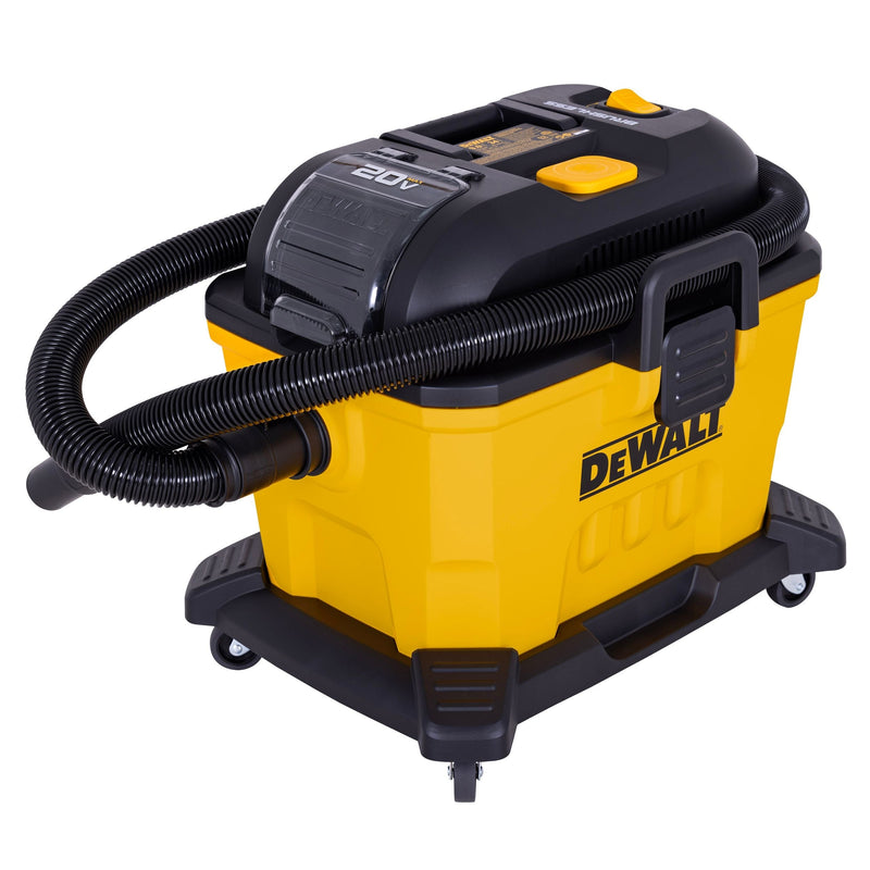DeWalt AC/DC Poly Dry/Wet Vacuum, Water-Resistant Off/Eco/Max Switch, 34-L D0