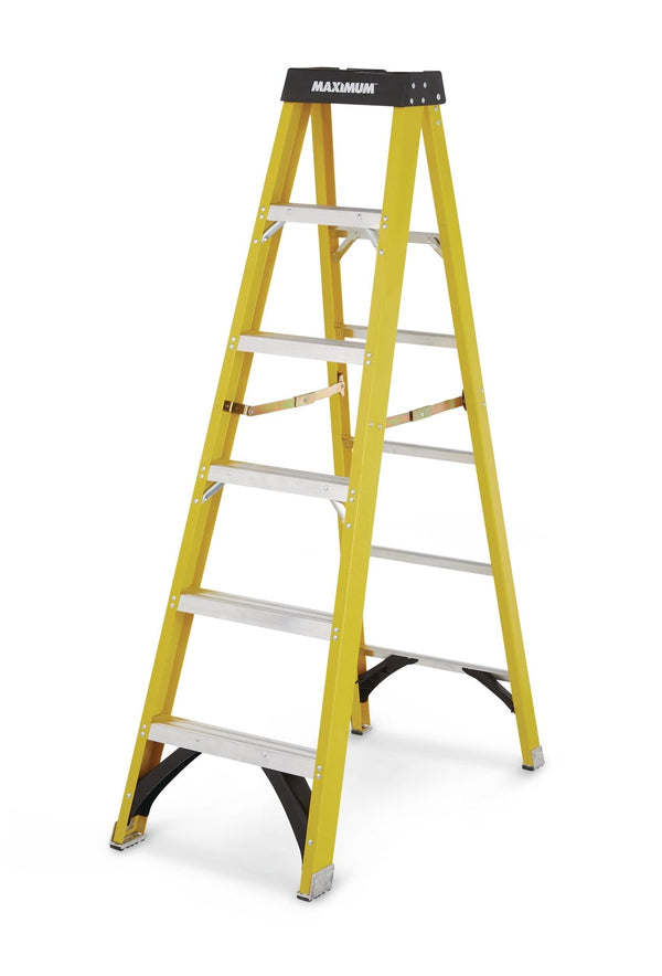 MAXIMUM Grade 1A Fibreglass Step Ladder, 300-lb 6-ft P0