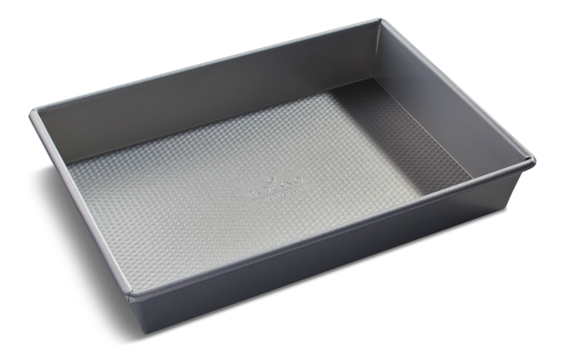 PADERNO Professional Non-Stick Rectangular Cake Pan, 9 x 13-in J1